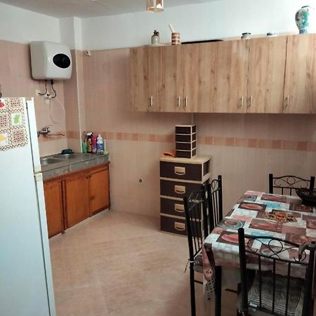 Appartement Meuble Bien Situe A Агадир Екстериор снимка